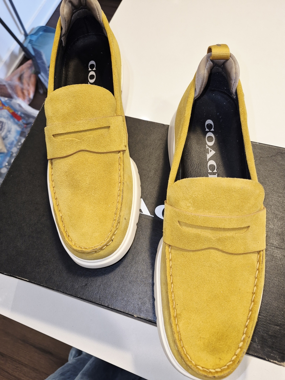 COACH Men’s Yellow Suede Slip-On Penny Loafers Size 8D